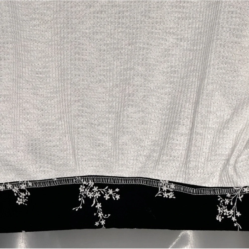 Free People Auxton Thermal Wrap Top‎ XS Ivory Faux Tie White Black Waffle Floral